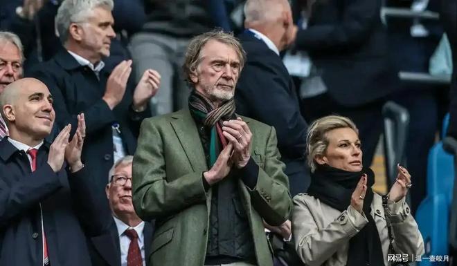 九州娱乐平台-曼联防线表现不佳，主教练或加强调整(曼联防线表现不佳,主教练或加强调整球员)