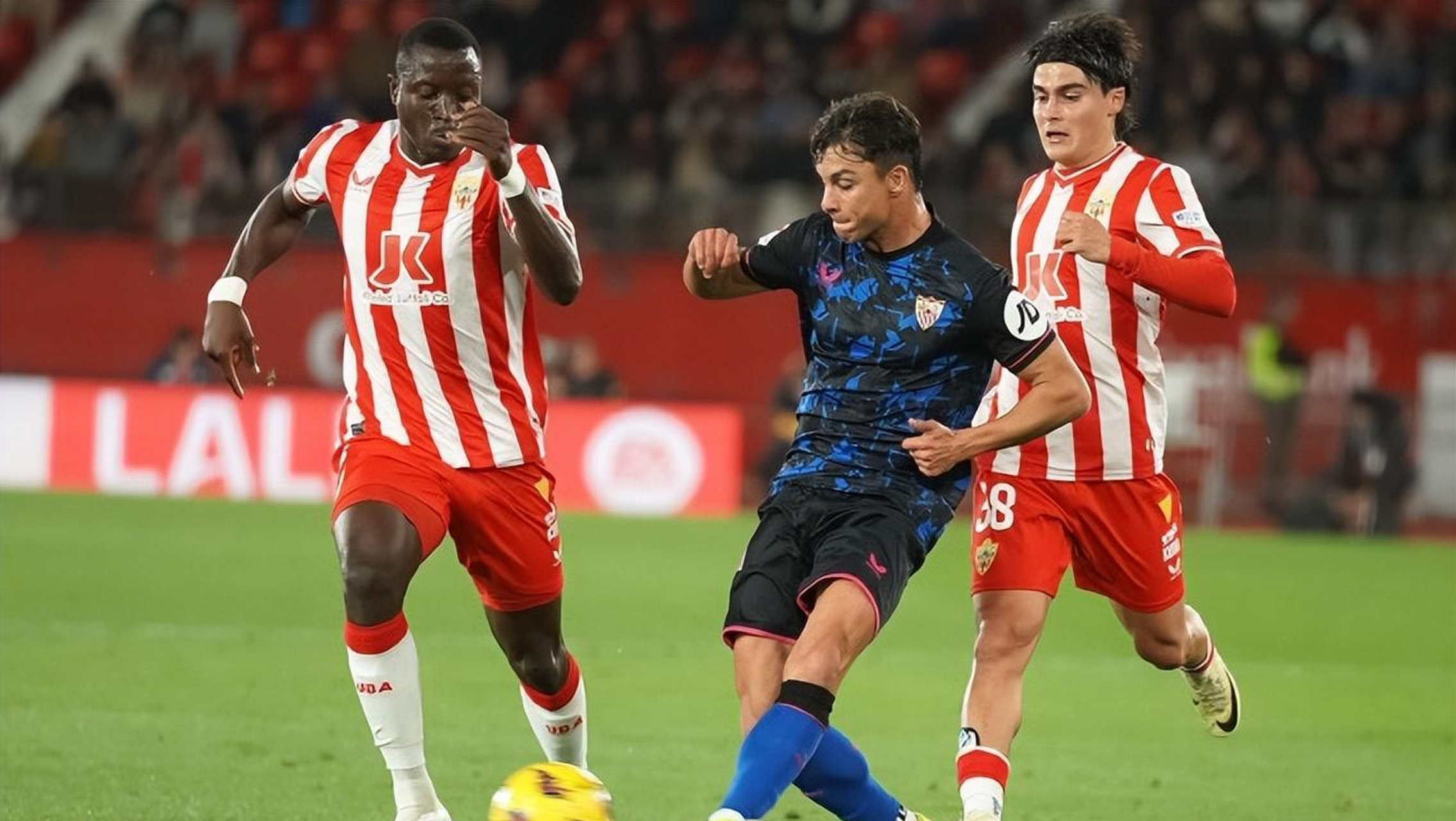 卡利亚里胜出对决，为球队注入新活力(卡利亚里胜出对决,为球队注入新活力是哪一集)